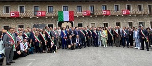 Il Comune di Lovere ha partecipato alla 22^ Assemblea dei Borghi più belli d'Italia che si è tenuta a Follina (TV) lo scorso 14 maggio. E' stata proposta all’Assemblea Nazionale la candidatura per una delle prossime edizioni del Festival, presumibilmente quella del 2025, prima data disponibile.